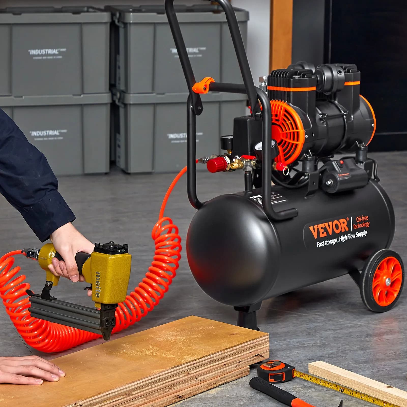 Kompresor vzduchu 23,8 l 1450 W 3,35 CFM při 90 PSI 70 dB ultratichý bezolejový