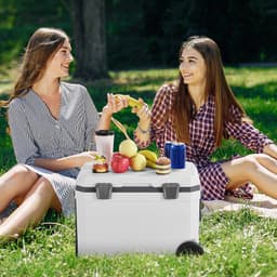 Přenosná turistická lednice, 45 l chladicí box na kolečkách se systémem udržení ledu, odolná madla a držák na nápoje, lehký, pevný, izolovaný přenosný chladicí box, vhodný na rodinné pikniky a dlouhé cesty - miniatura 1