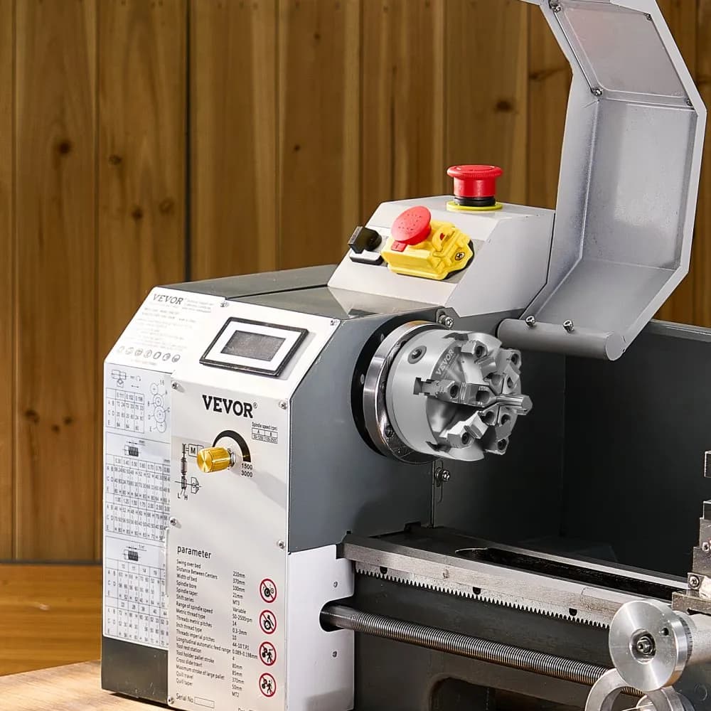 6čelisťové sklíčidlo soustruhu, 6 palců (160 mm), samostředicí sklíčidlo s opěrnou deskou s aretací vačky D1-4, upínací rozsah 0,12-5,71 palce (3-145 mm) s T-klíčem, materiál HT300, pro soustruh na dřevo a kov