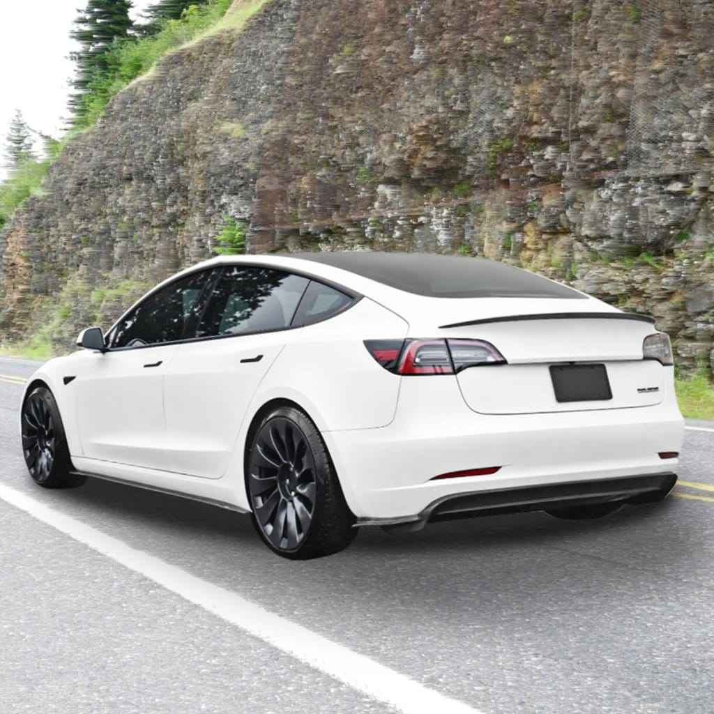 Spoiler kompatibilní s Tesla Model 3 matně černý